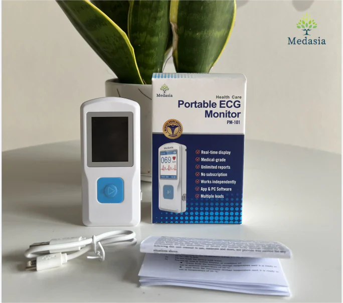 Portable ECG: Empowering Heart Health Monitoring On-the-Go